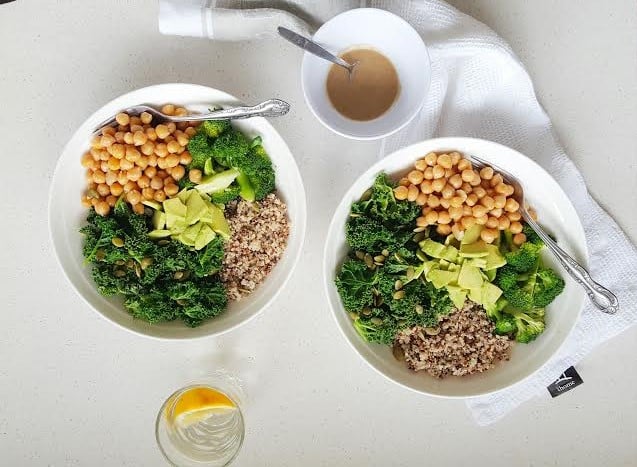 Quinoa & Greens Vegan Detox Bowl – 15 minute meal