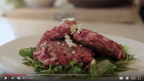 Beetroot Carrot Quinoa Fritters (Video)